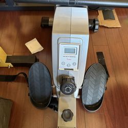 Fitness Rowing Machine 