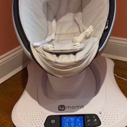 4moms MamaRoo Multi-Motion Baby Swing