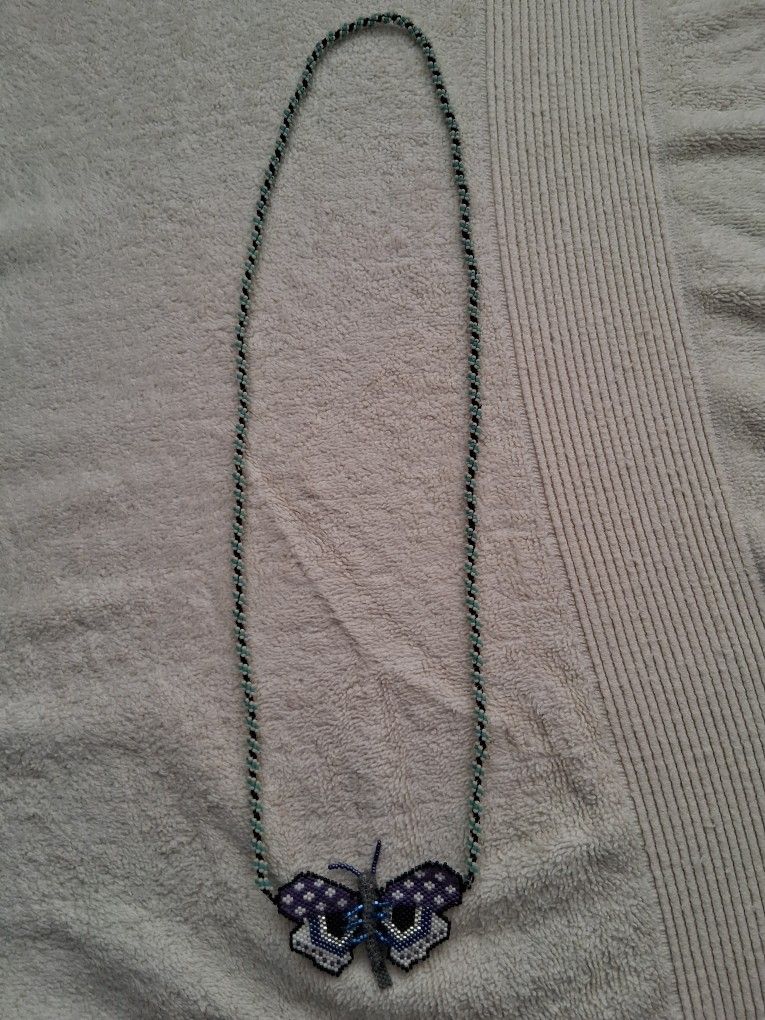 Size 15/0 Beaded Butterfly With Necklace
