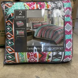 Full/Queen and Twin Size Comforters