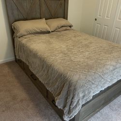 Queen Size Bed (Amish Custom Built)