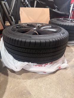 Mint-Condition Model S Tesla Tempest 19” Wheels with Goodyear ElectricDrive. 4 tires/rims