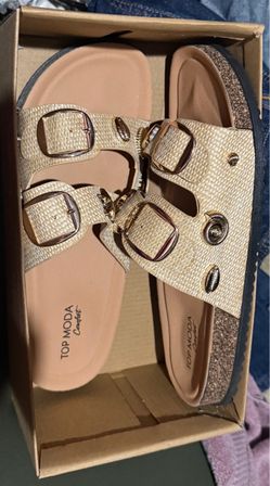 Cute summer sandals size 10 brand new