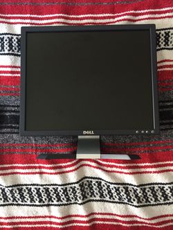 Computer Monitor —- DELL