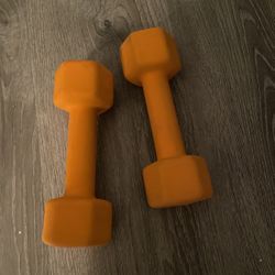 8 Pounds Dumbbells 