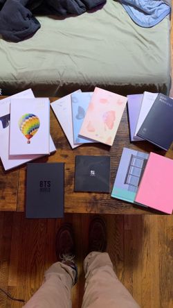 BTS ALBUMS AND PHOTOCARDS