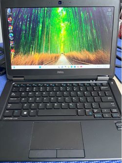 Laptop 12.5” Dell i7-5th Gen ram 8gb 256gig stick HDD with window 11 and Microsoft Office
