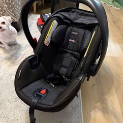 Britax Endeavours Infant Car Seat – Black | SafeCell Technology