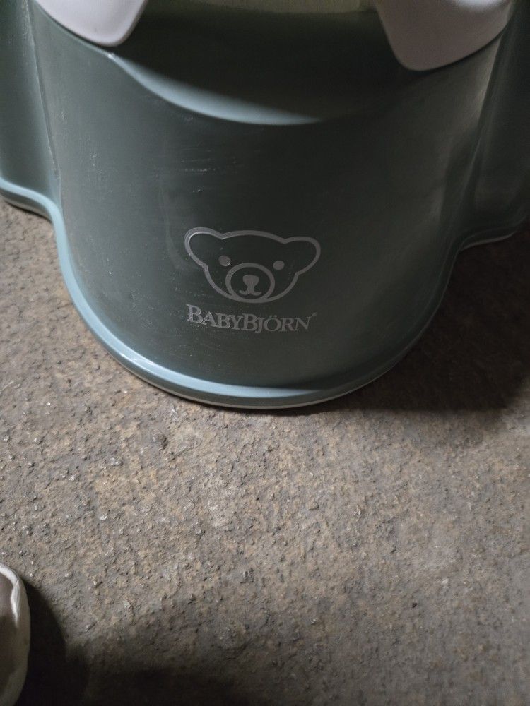 Baby BJORN potty Chair Brand New