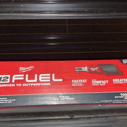 Milwaukee 3/8 Wrench 