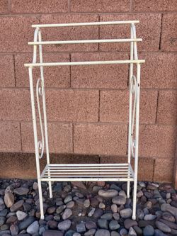 Vintage Metal Standing Rack Gander Towel