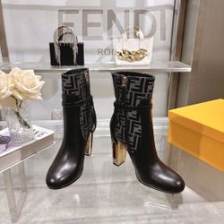 Fendi Women’s Boots With Box 2026 New