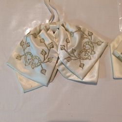 Moño De Charros 2pcs $20.00 Cada Uno