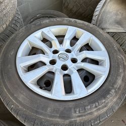 Nissan Altima 16 in steel wheels with tires