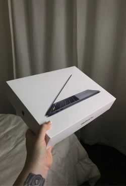 MacBook Pro Box