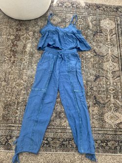 Women’s two- piece set