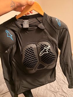 Alpine stars women jacket, Dainese leg bag etc