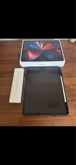 iPad Pro 12.9 Inch (5th Generation) 256 GB