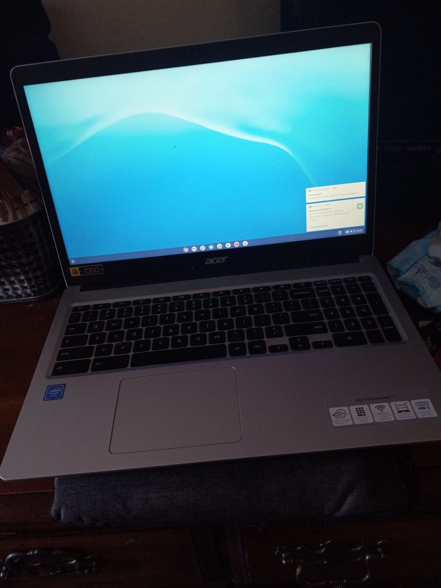 Cromebook Laptop