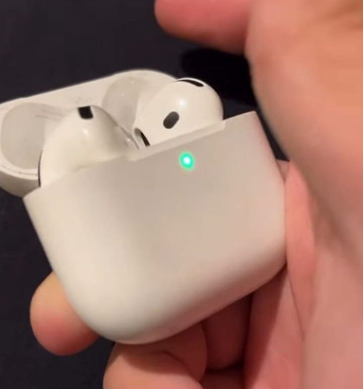 Airpods Gen 4