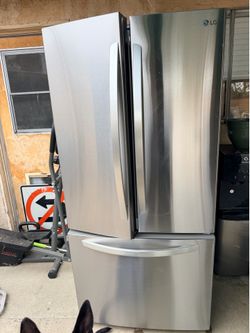 LG REFRIGERATOR