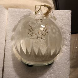 VERY LARGE ORNAMENT!!!