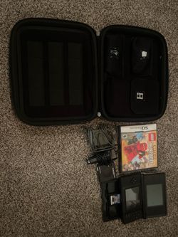 Nintendo DS with Battles Ninjago and Pokemon black version 2