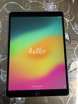 Apple iPad Pro 10.5" 64GB, Space Gray, WiFi