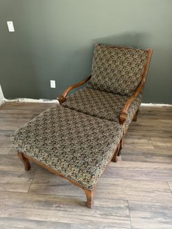 Tommy Bahama Chair With Monkey Print
