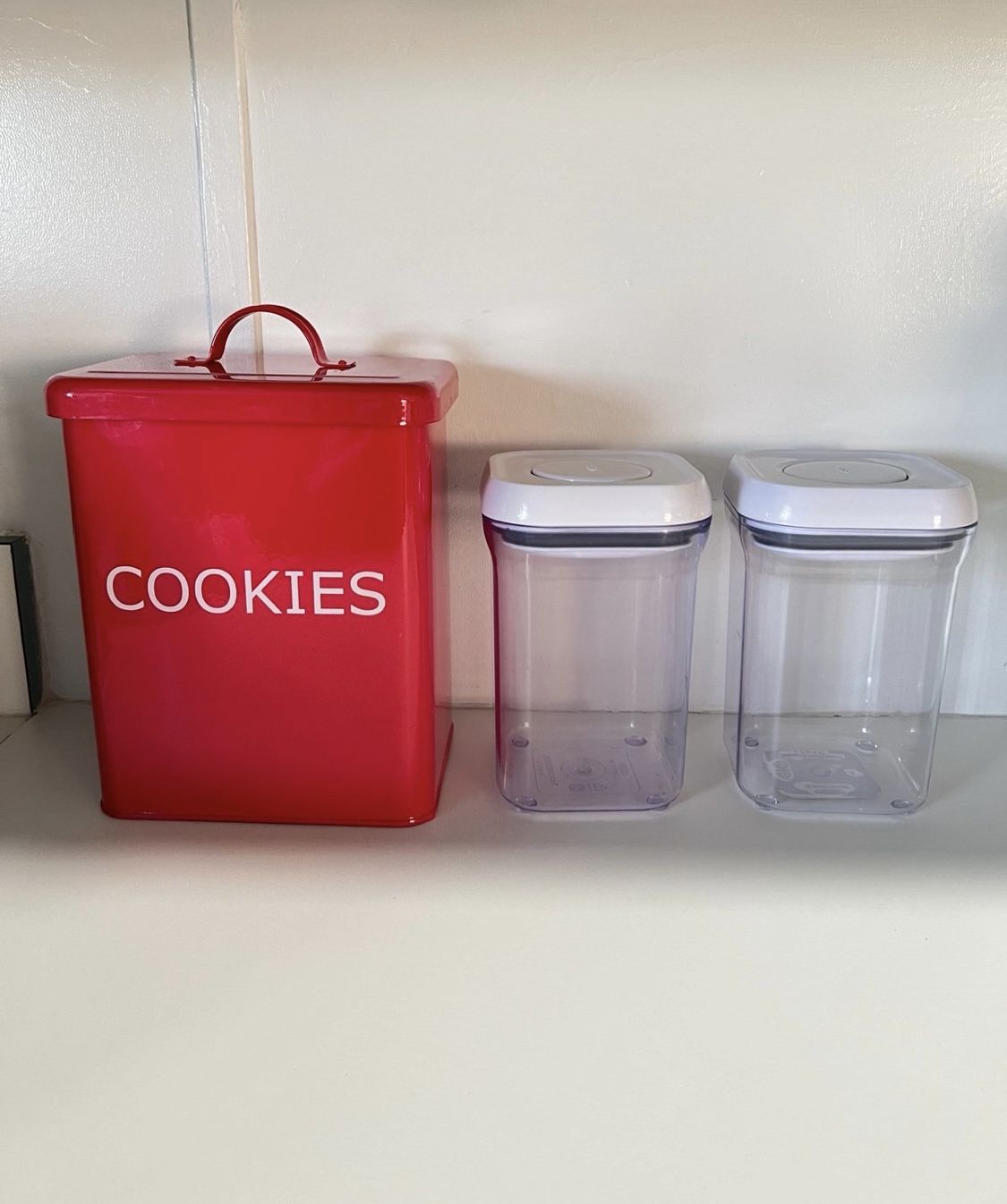 Cookies metal canister 2 small clear canisters
