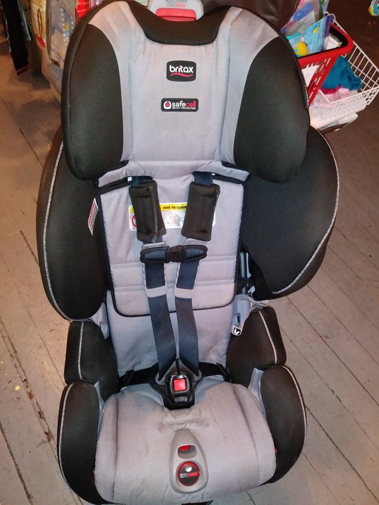 Britax Safecell Car Seat