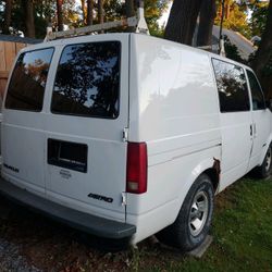 2001 Chevrolet Astro
