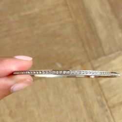 Swarovski Clear Crystal Silver Tone Bangle Swan Signed 