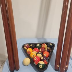 pool ball and sticks