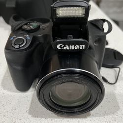 Canon Power Shot Camera with Zoom lense