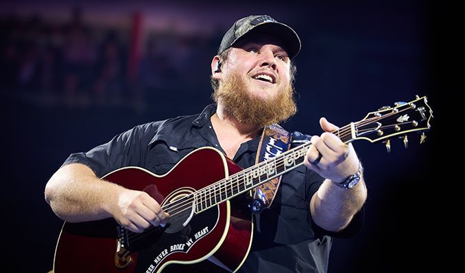 Growin Up And Getting Older Tour Luke Combs