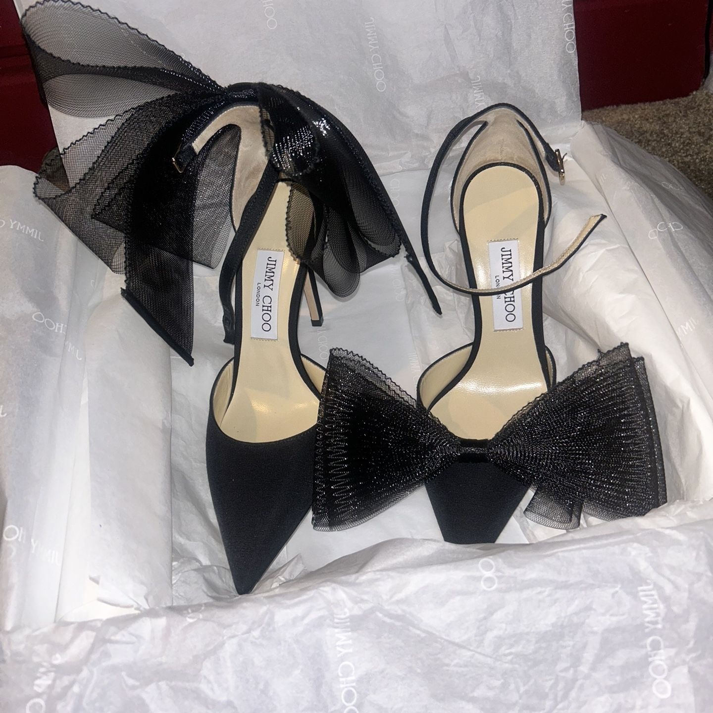 Jimmy Choo AVERLY Size 8