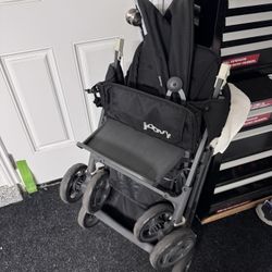 Joovy Caboose Ultra Light Sit and Stand Double Stroller