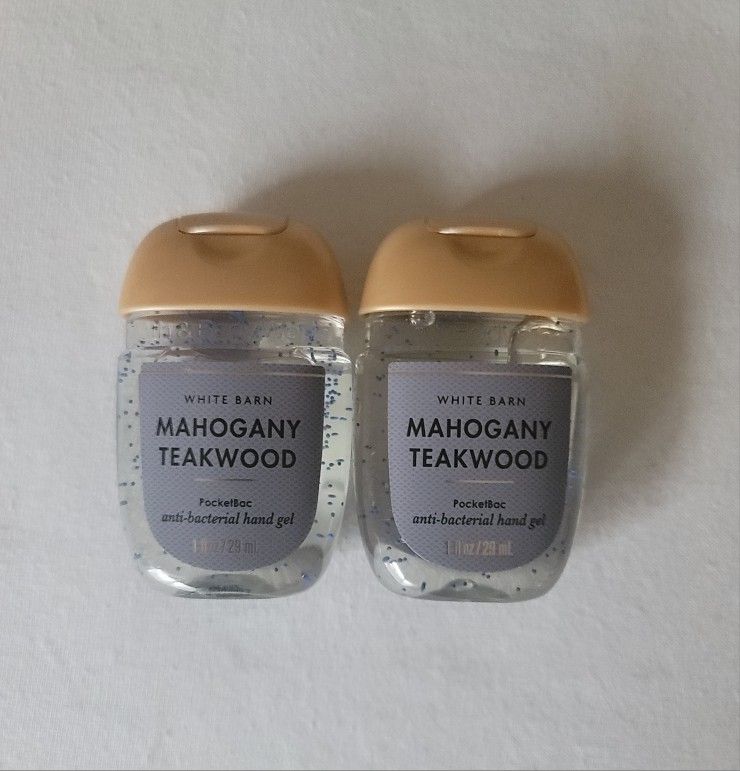 White Barn Mahogany Teakwood Anti-bacterial Hand Gel 1fl Oz