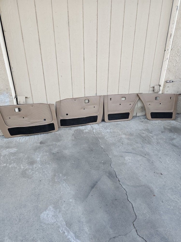 BMW 528e 1988 Door Panels