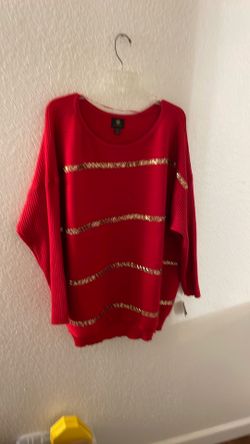 JM collection 3X red sweater with gold sequence