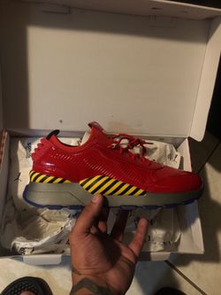 PUMA LIMITED EDITION SONIC SNEAKERS SIZE 10