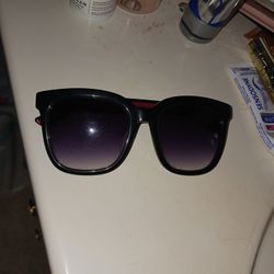 Gucci Women Sunglasses
