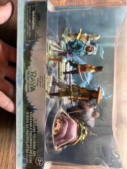 Raya toys set