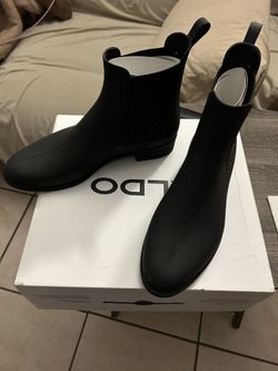 Women’s Aldo Rain Boots Size 10