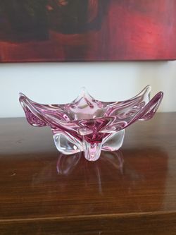 Pink Glass Star-shaped Bowl by Josef Hospodka (for Chrisbka Glassworks)