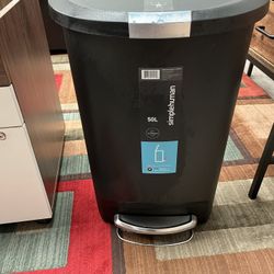 simplehuman 50-Liter (13.2-Gallon) Semi-Round Plastic Step Trash Can