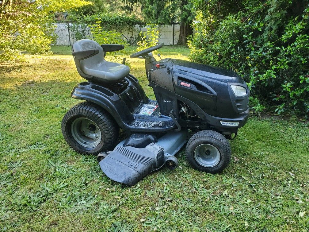 Craftsman EXCELLERATOR GT 54in Lawn Mower Tractor