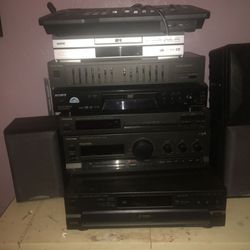Five disc changer with technics equalizer song mixer the whole stereo system Sony speakers with one BOSE speaker
