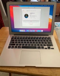 Laptop Apple MacBook computer laptop Apple MacBook NO CHARGER Works great MAKE AN OFFER!!